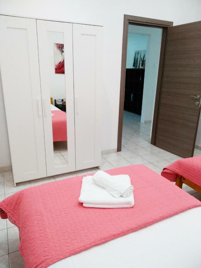 Pomegranate Apartment 이라클리온 외부 사진